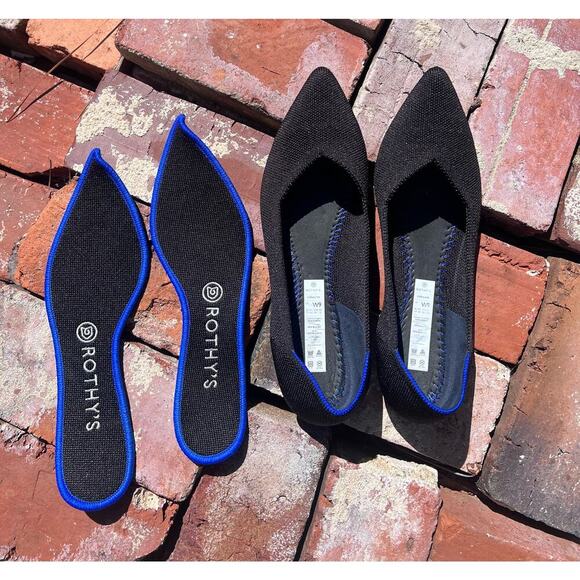 Rothy’s Women's The Point Flats Size 9
Black & Blue Knit Slip On Shoe Wa… - Picture 5 of 17